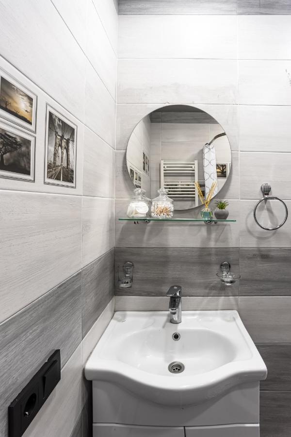 Hotelise I Tonic Apartment 耶烈万 外观 照片