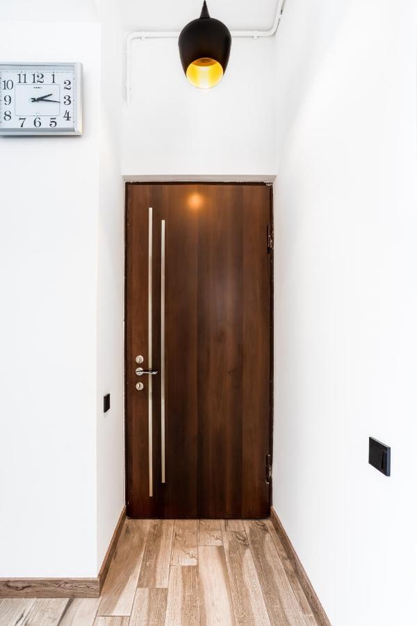 Hotelise I Tonic Apartment 耶烈万 外观 照片